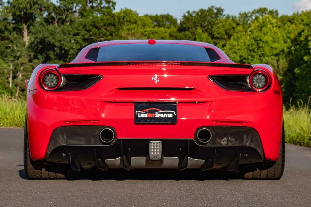 2016 ferrari 488 gtb base
