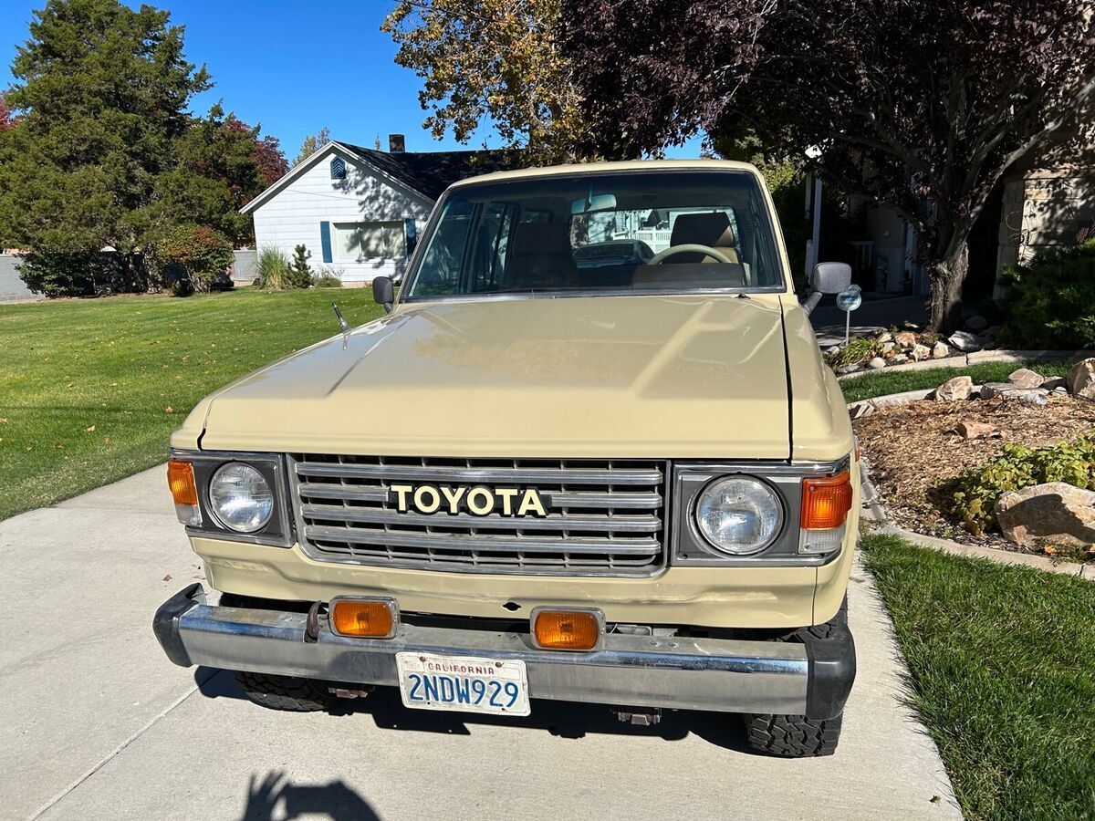1982 toyota land cruiser suv brown fj60