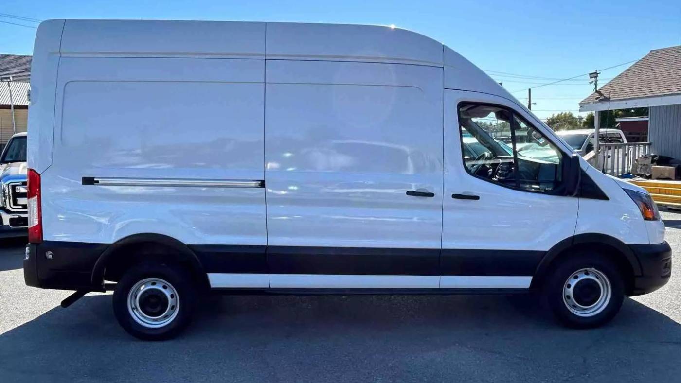 2020 ford transit 250