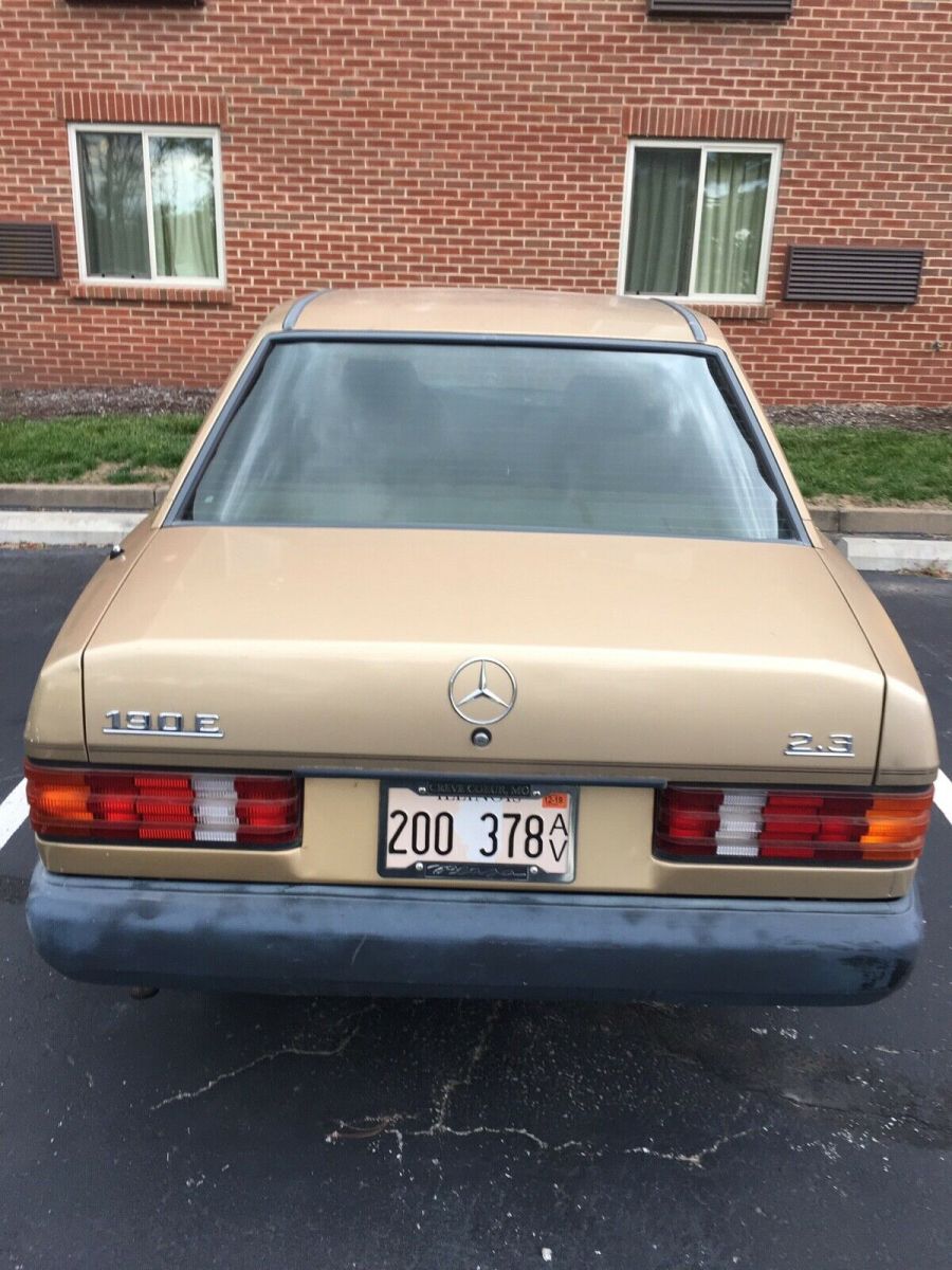 1895 mercedes-benz 190e 2.3 for parts or restoration