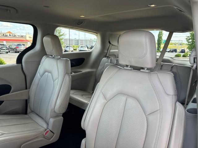 2021 chrysler voyager lxi