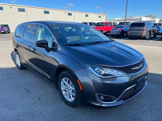 2020 chrysler pacifica touring