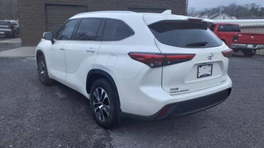 2020 toyota highlander xle