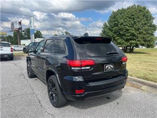 2019 Jeep Grand Cherokee laredo