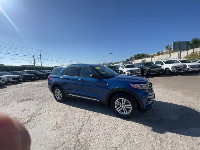 2023 ford explorer xlt