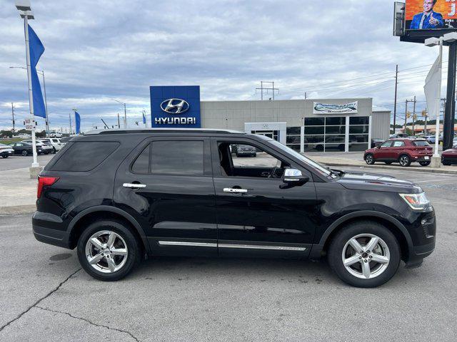 2019 ford explorer xlt