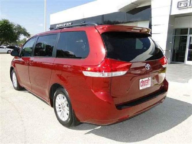 2011 toyota sienna xle in austin, tx