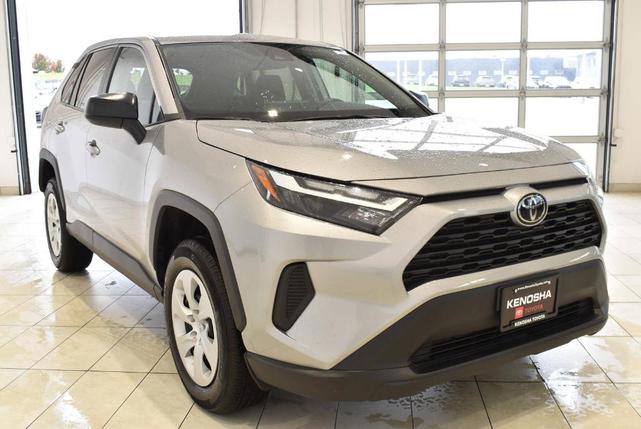 2023 toyota rav4 le