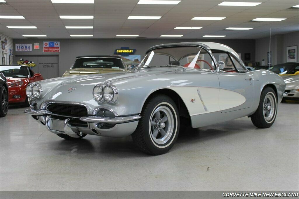 1962 chevrolet corvette resto-mod 2 tops new interior