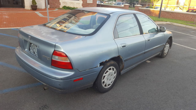 1994 honda accord lx sedan 4-door 2.2l