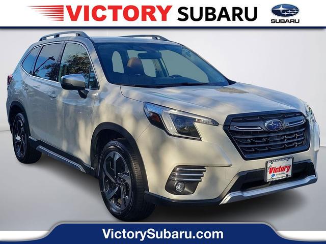 2023 subaru forester touring