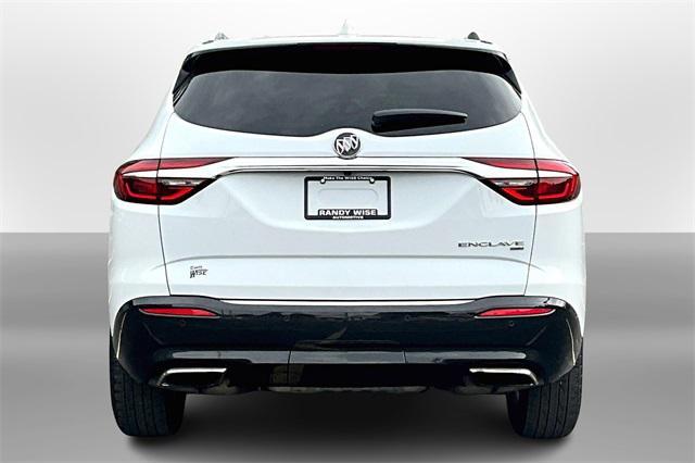 2019 buick enclave essence