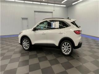 2021 Ford Escape titanium