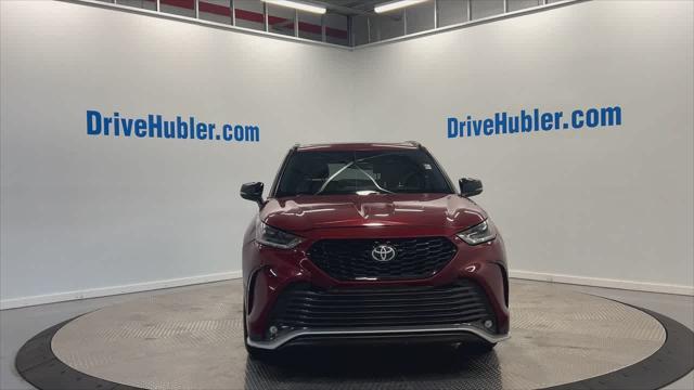 2021 toyota highlander xse