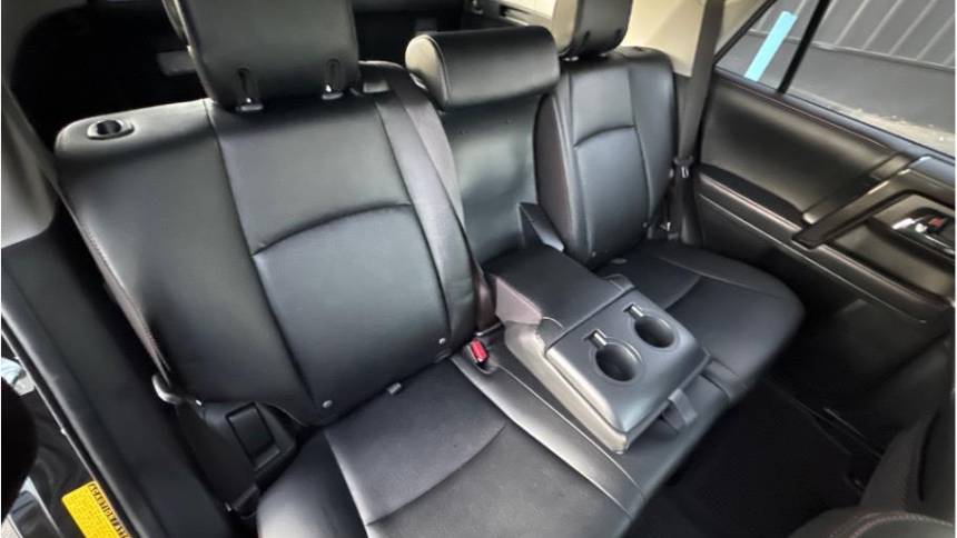 2021 toyota 4runner trd off-road premium