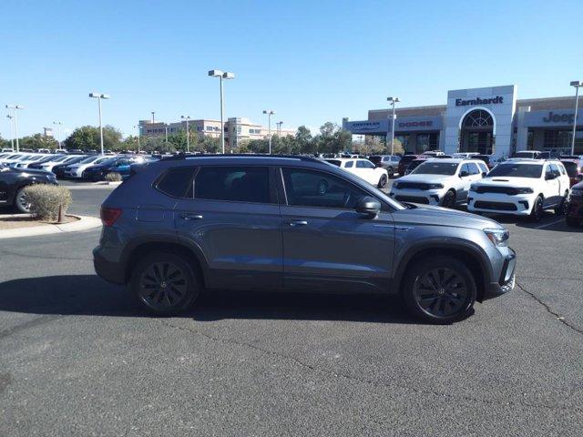2022 volkswagen taos s