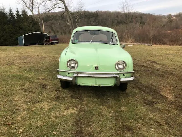 1962 renault dauphine deluxe