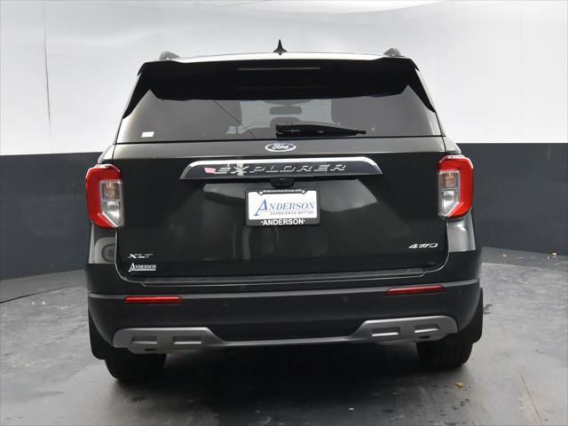 2022 ford explorer xlt