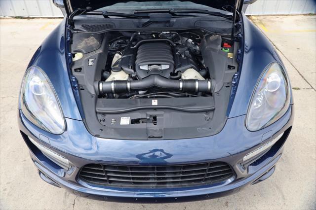 2013 porsche cayenne gts