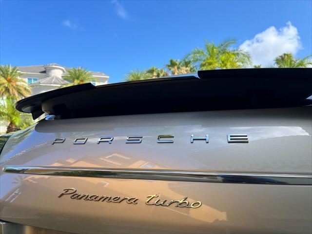 2012 porsche panamera turbo