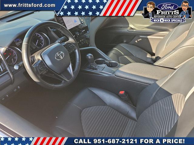 2021 toyota camry se