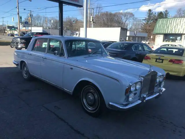 11967 rolls royce silver shadow excellent condition!