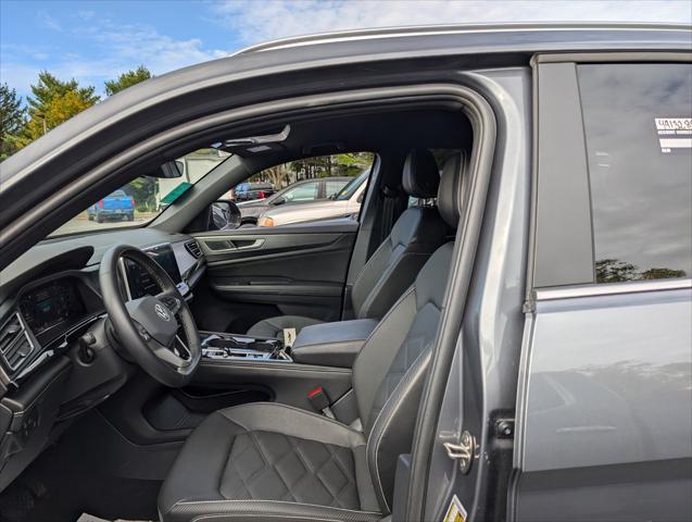 2024 volkswagen atlas cross sport 2.0t se w/technology
