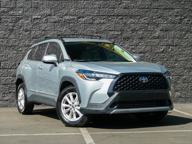 2022 toyota corolla cross le