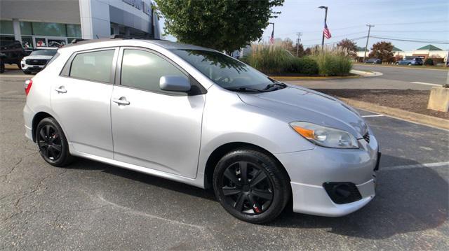 2010 toyota matrix s