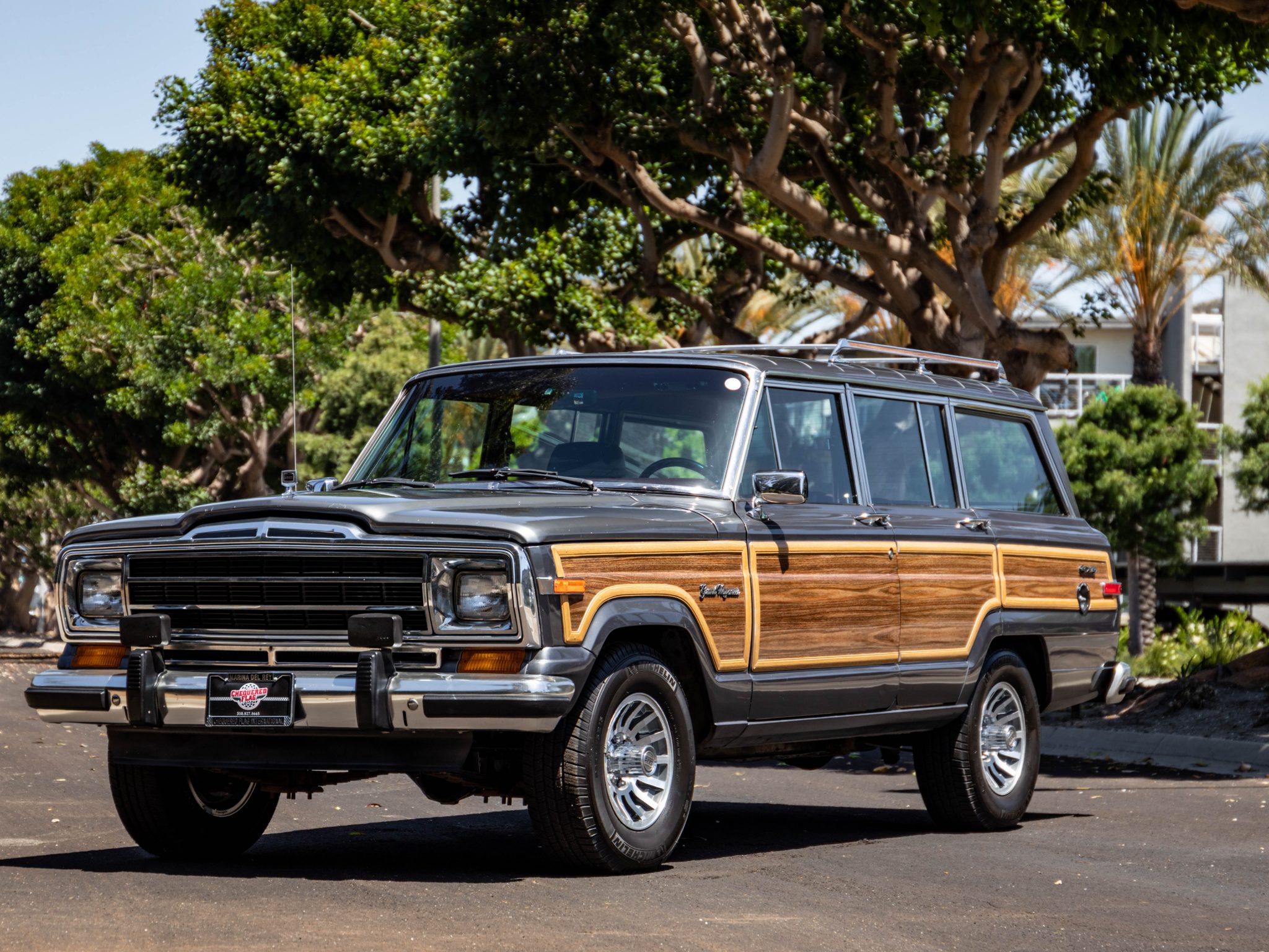 1988 jeep grand wagoneer