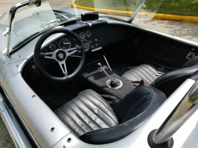 1966 shelby cobra superformance mkiii