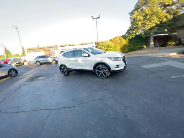 2020 nissan rogue sport sl
