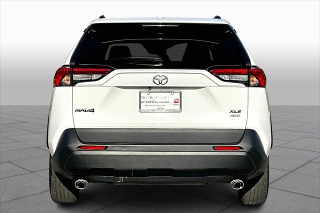 2021 toyota rav4 xle