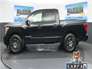 2024 Nissan Titan sv