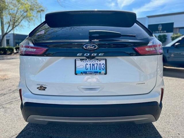 2022 ford edge sel
