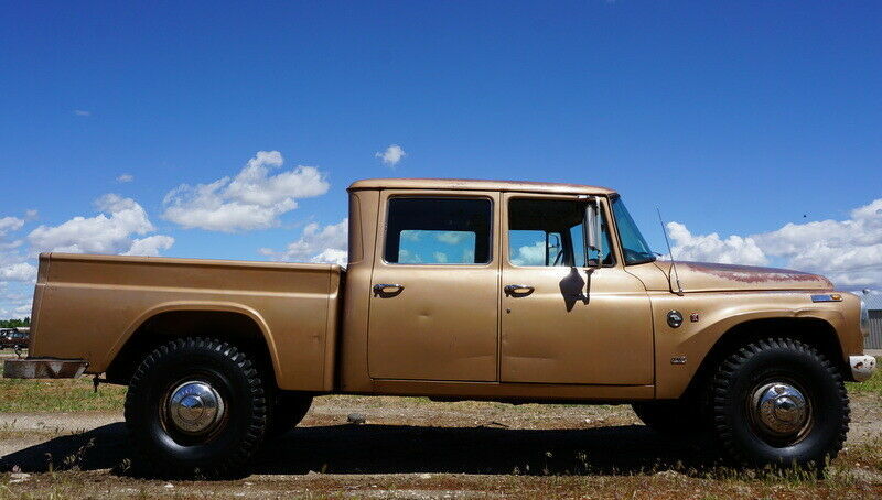 rare 1969 international travelette 1200c, factory 4x4, deluxe package, shortbed