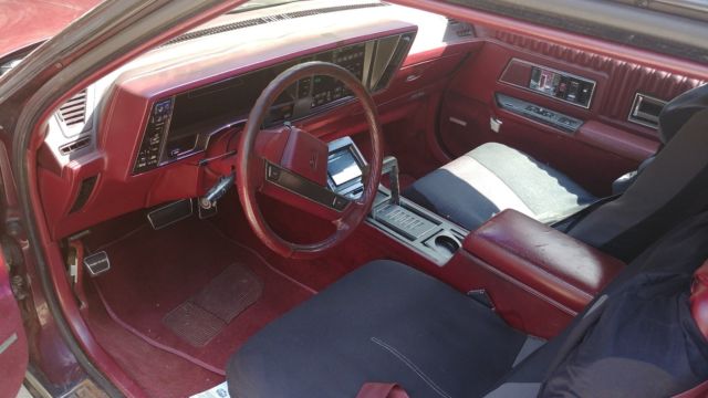 vintage 1988 oldsmobile toronado