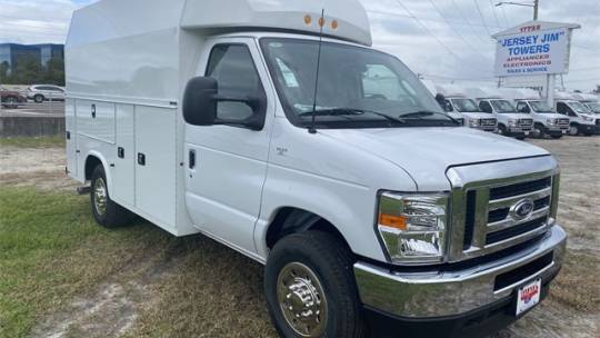 2025 Ford E-Series
