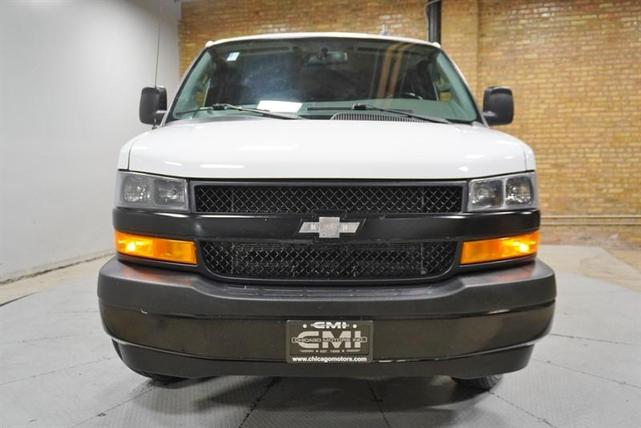 2018 chevrolet express 2500 ls