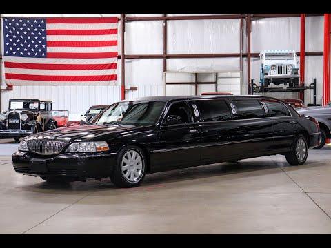 2006 lincoln town car in kentwood, michigan