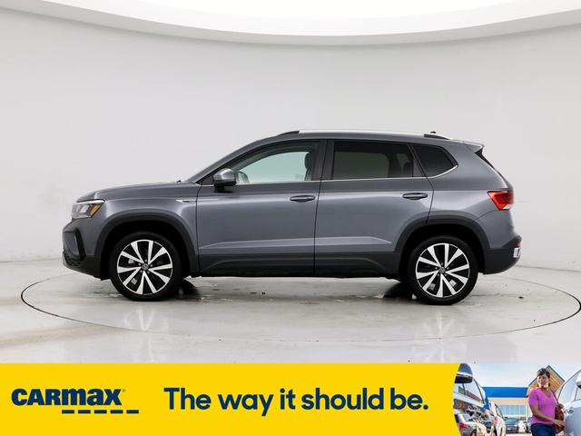 2022 volkswagen taos se