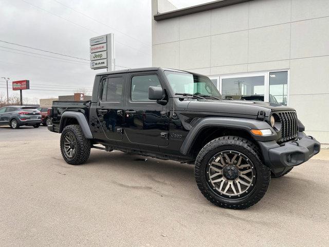 2020 jeep gladiator sport s