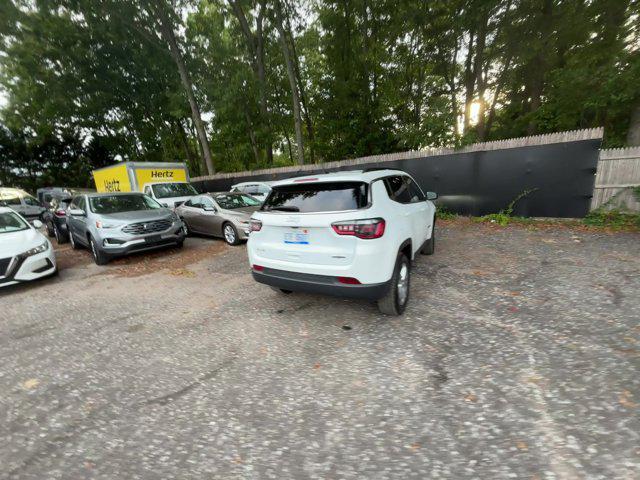 2023 jeep compass latitude