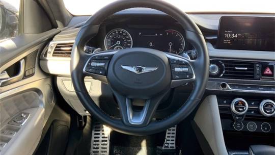 2023 Genesis G70