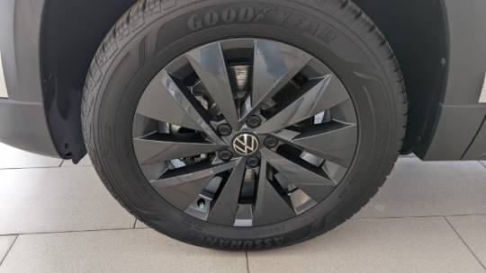 2022 volkswagen taos s 4motion