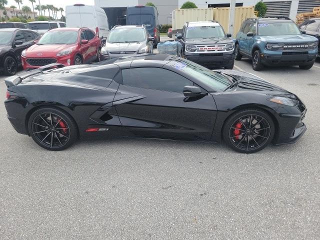 2022 chevrolet corvette stingray w/2lt