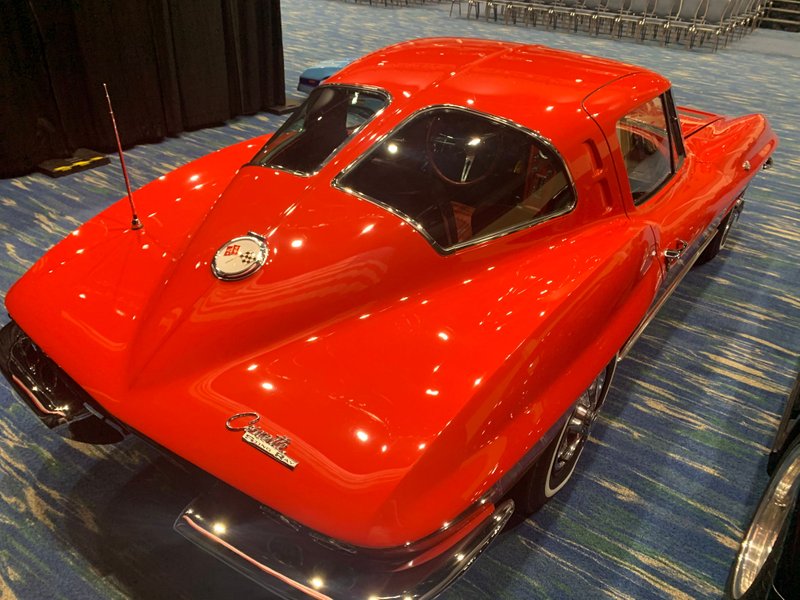 chevrolet corvette split window