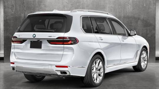 2025 BMW X7