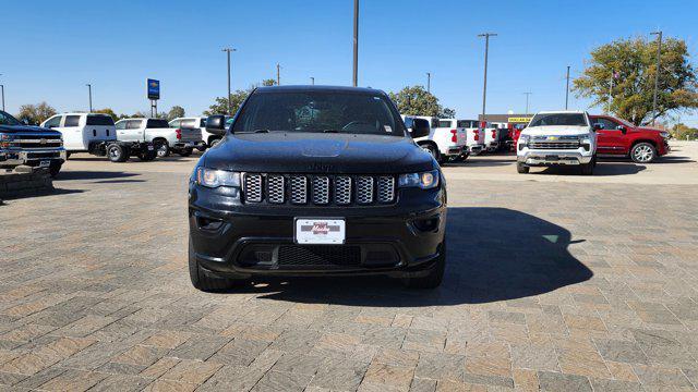 2017 jeep grand cherokee altitude