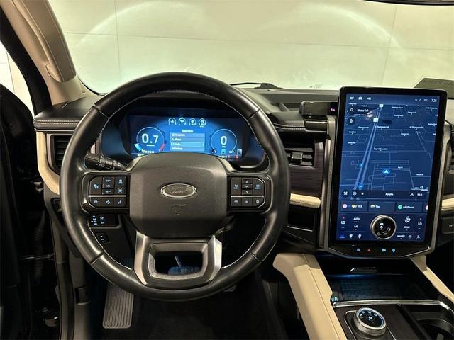 2022 ford expedition platinum